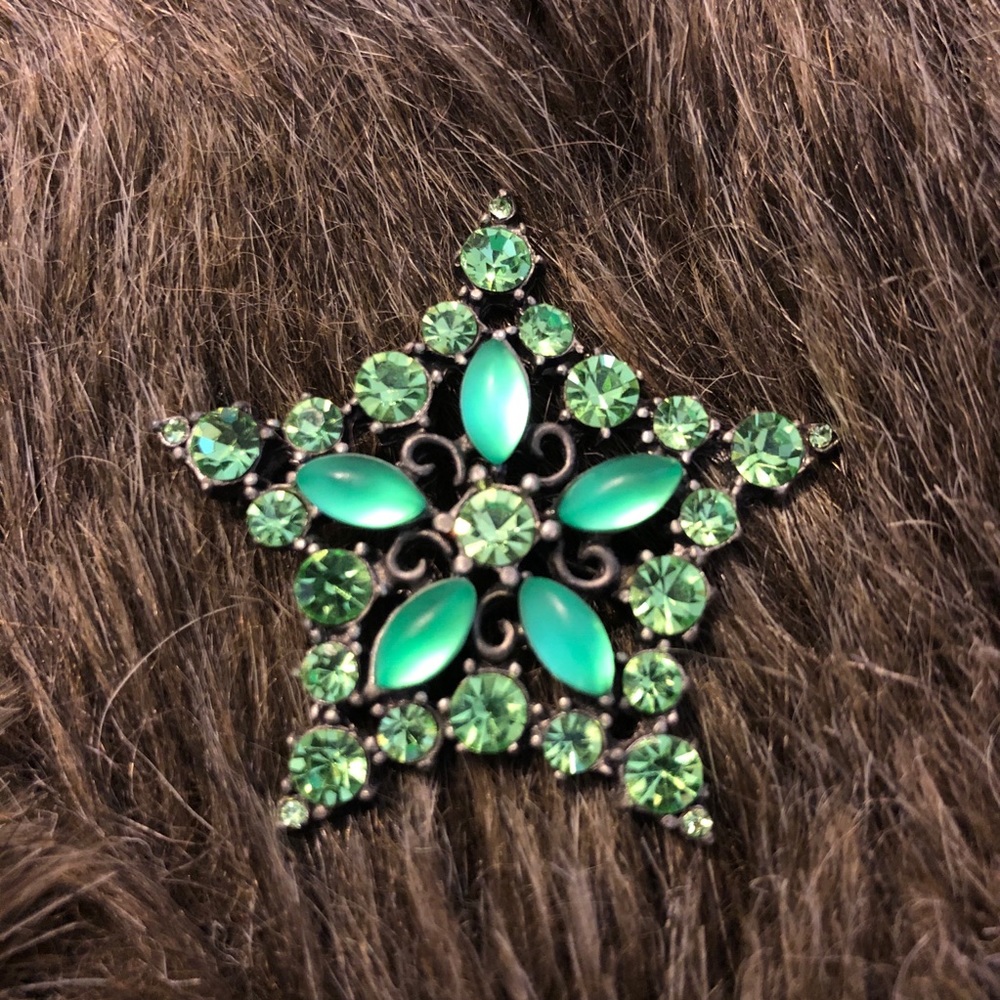 Vintage matte lime moon glow rhinestone brooch